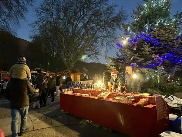 Marché de Noël à Nant — Marché de Noël