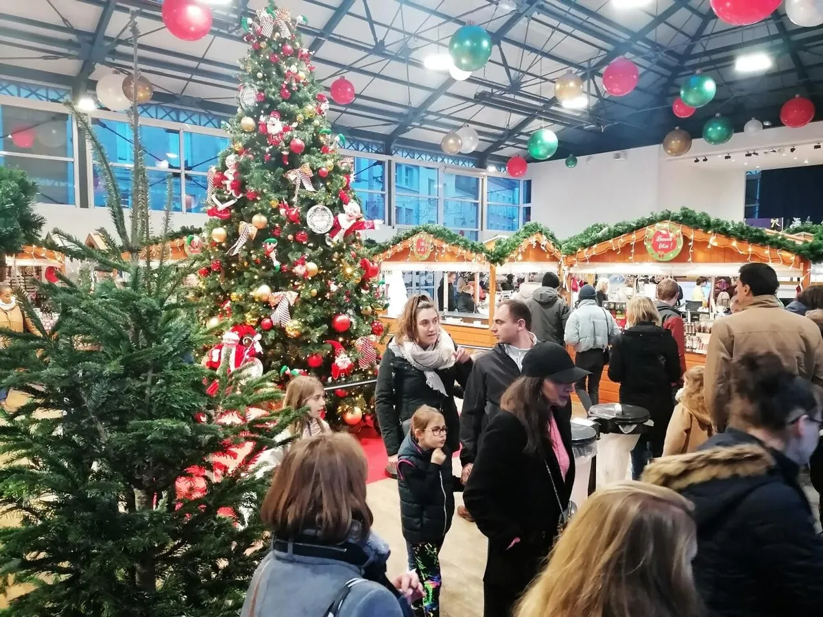 Marché de Noël à Cherbourg-en-Cotentin — Marché de Noël – Place de Gaulle