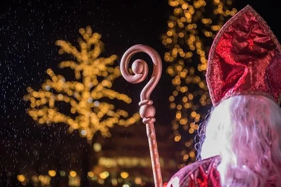 Marché de Noël à Senones — Défilé de Saint-Nicolas et marché de Noël