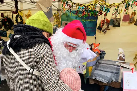 Marché de Noël à Bellegarde — Le Noël enchanté de Bellegarde