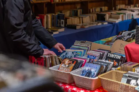 Marché de Noël à Paris — JAM 2024 : les Journées d'Amitié du Marais - brocante vide-greniers