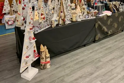 Marché de Noël à Betschdorf — Shopping de Noël