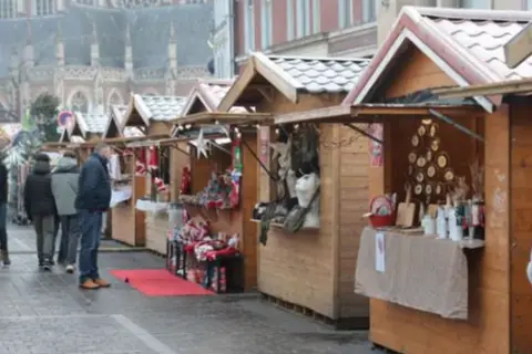 Marché de Noël à Tourcoing — Marché de Noël de Tourcoing – centre-ville et guinguette d’hiver