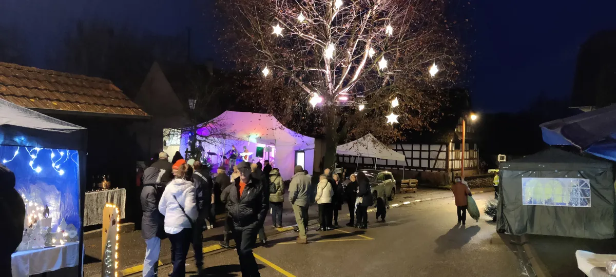 Marché de Noël à Gumbrechtshoffen — Marché de Noël campagnard
