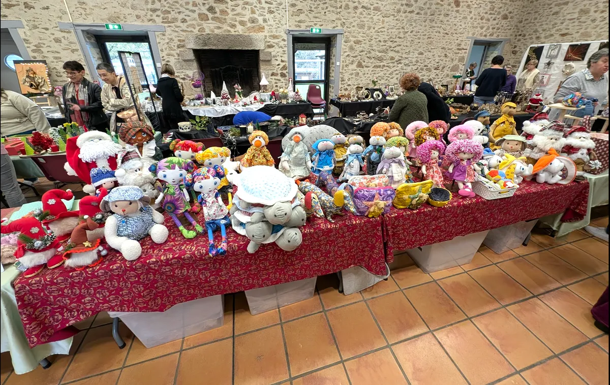 Marché de Noël à Bujaleuf — Marché de Noël AFR Des Lacs