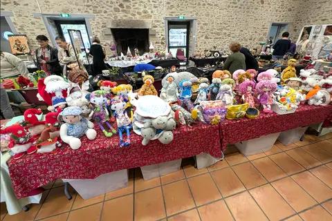Marché de Noël à Bujaleuf — Marché de Noël AFR Des Lacs