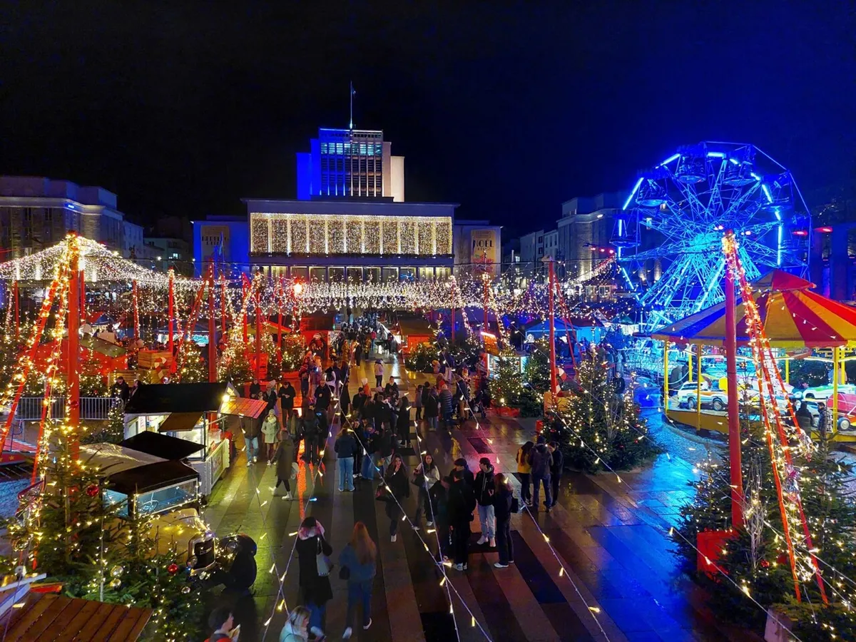 Marché de Noël à Brest — Marché de Noël de Brest – Place de la Liberté