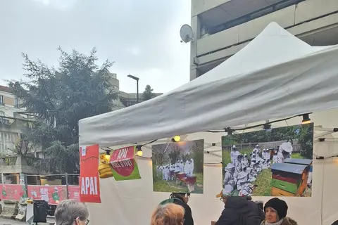 Marché de Noël à Ivry-sur-Seine — Marché de Noël – Ivry-Port