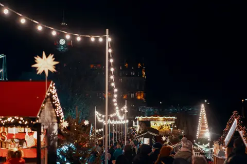 Marché de Noël à Loubressac — Marché de Noël de Loubressac