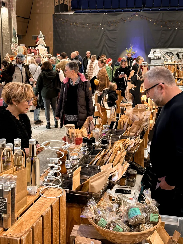 Marché de Noël à Arc-et-Senans — Marché de Noël de la Saline royale