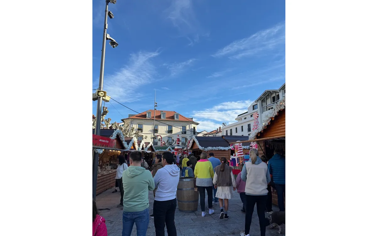 Marché de Noël à Saint-Jean-de-Luz — Le village de noël