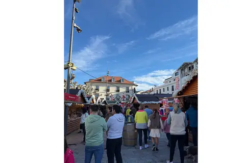 Marché de Noël à Saint-Jean-de-Luz — Le village de noël
