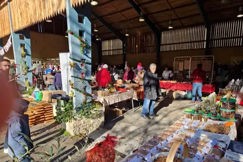 Marché de Noël à Salviac — Marché de Noël à Salviac
